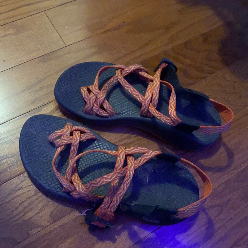 Size 7 Chacos